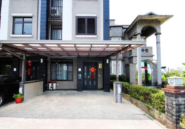 愛笑居二館