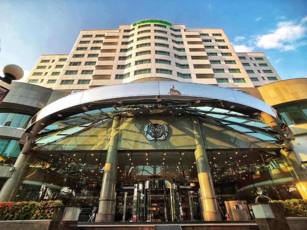 長榮桂冠酒店(台中)
