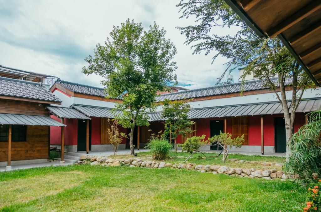 能高俱樂部
