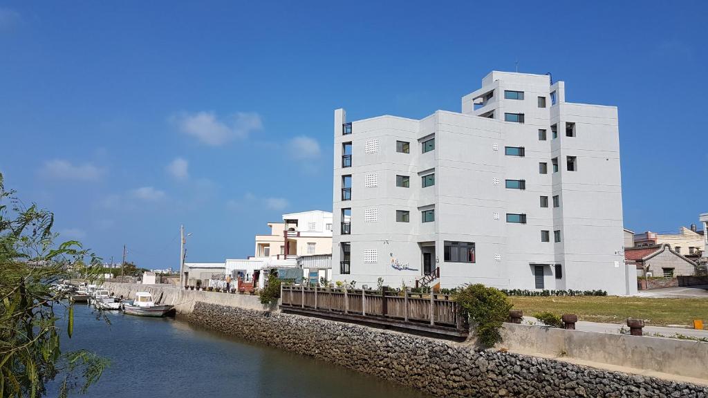 逸遊蔚境民宿